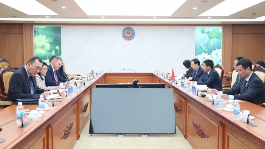 Finance Ministry discusses national credit rating upgrade with Moody’s Ratings